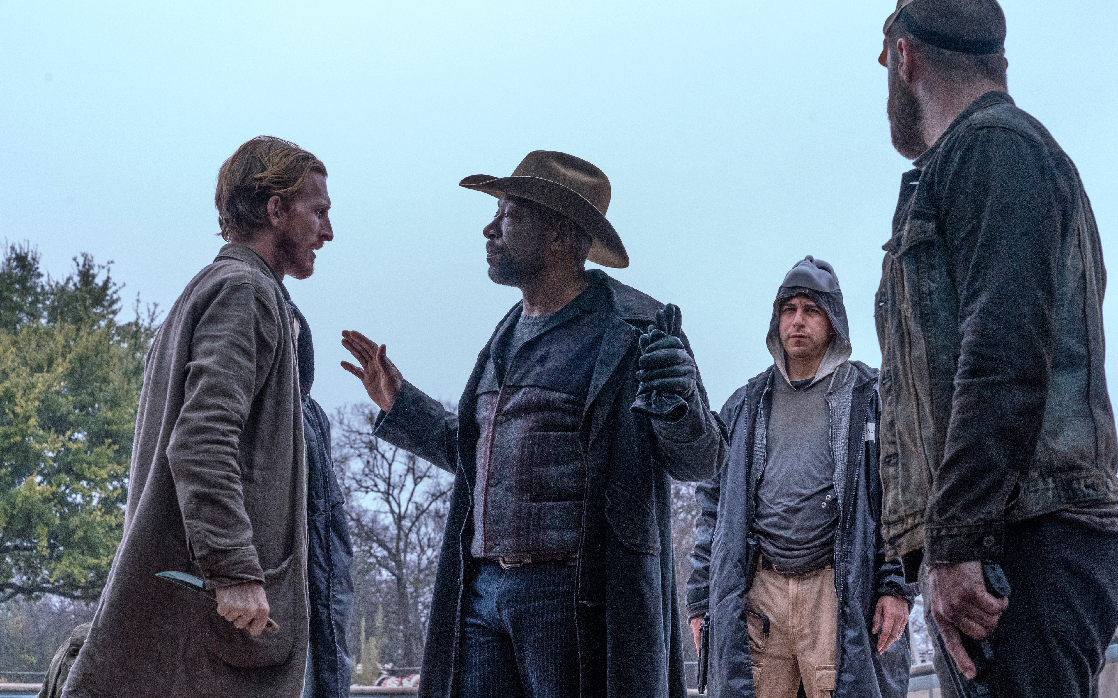 4 thay đổi lần đầu tiên có trong Fear the Walking Dead, hứa hẹn tiếng vang ngang ngửa series gốc