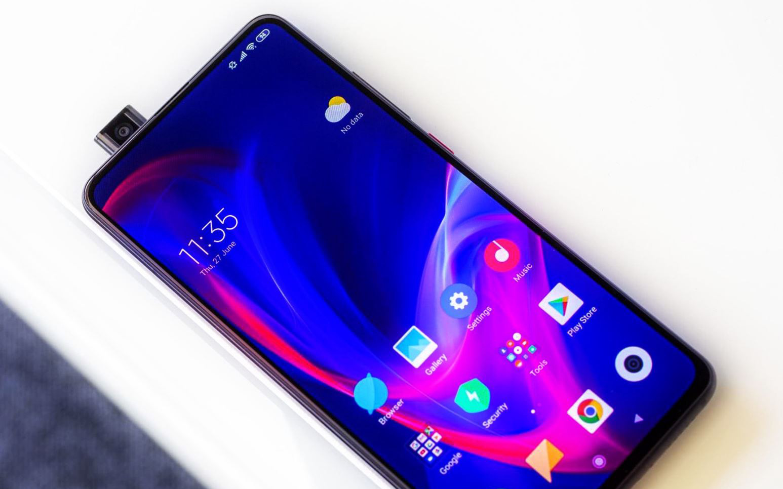 Chủ tịch Xiaomi giải thích tại sao camera thò thụt “không có cửa” trong thời đại 5G