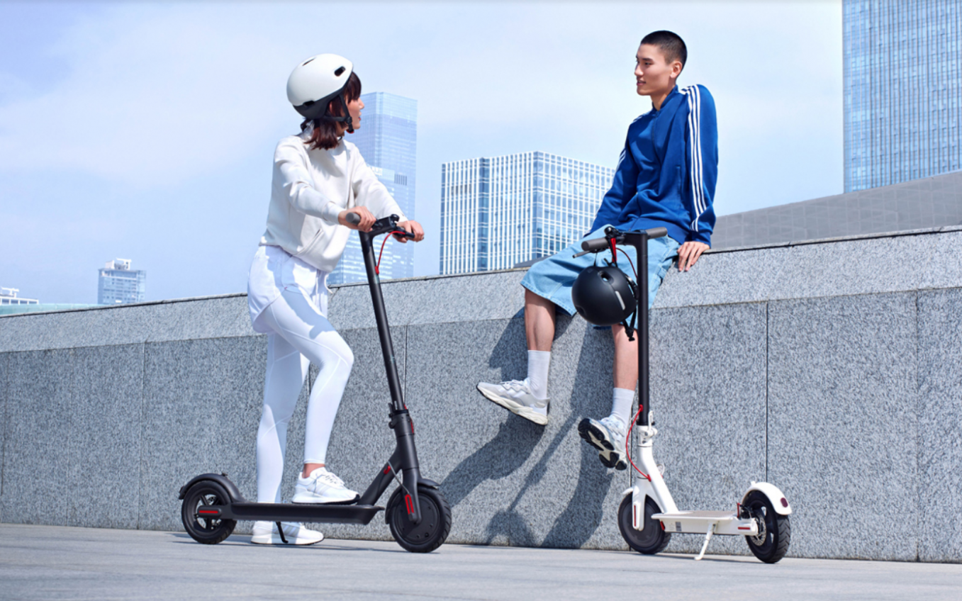 Xiaomi ra mắt xe trượt MIJIA Scooter 1S: Đi được 30km, có ABS, màn hình điện tử, giá 6.6 triệu đồng