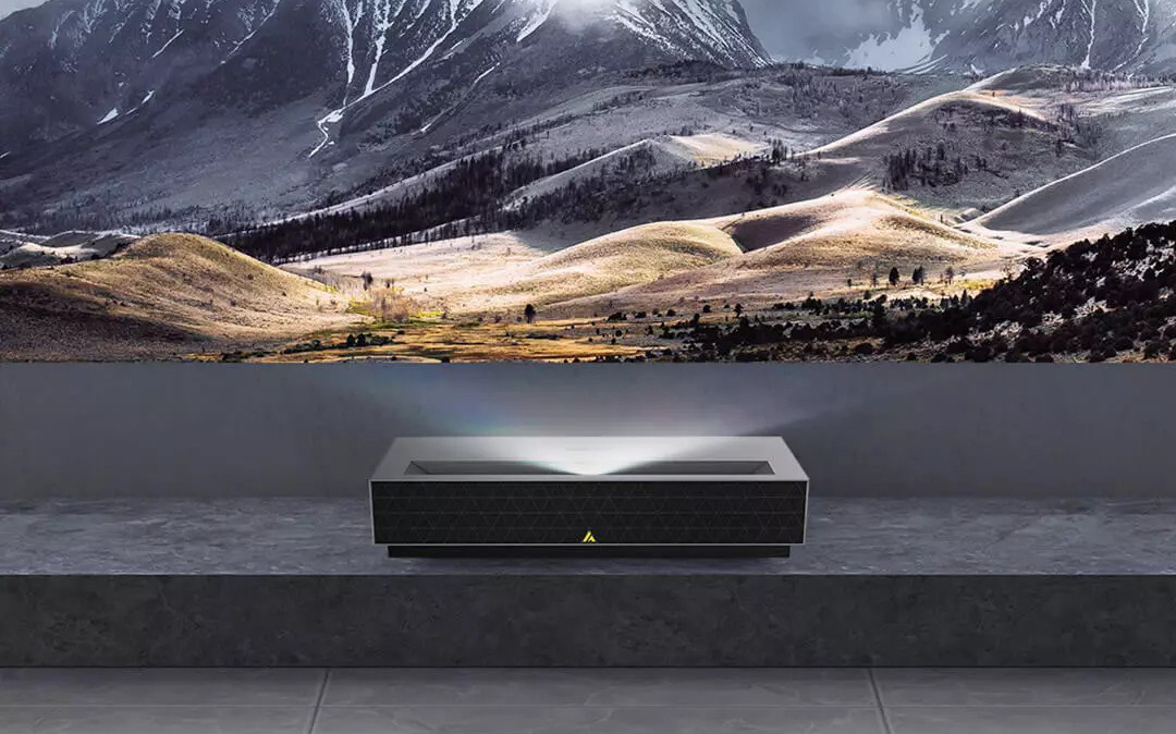 Xiaomi ra mắt máy chiếu Fengmi 4K Cinema Pro: 150 inch, độ sáng 2400 ANSI lumen, giá 41.5 triệu đồng