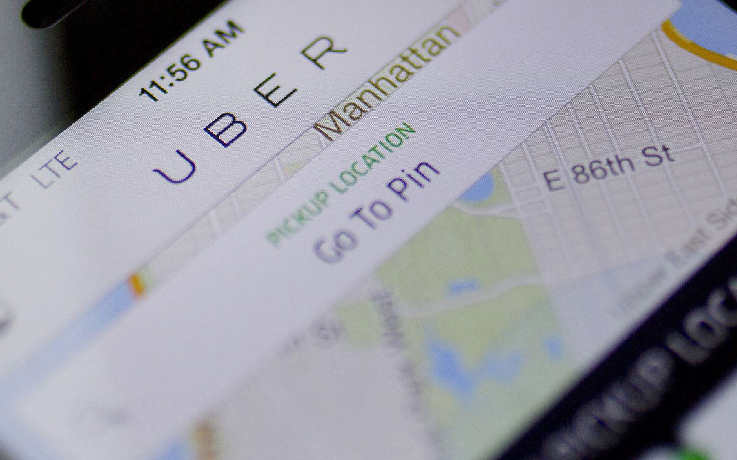 Uber chuyển sang bán phần mềm cốt lõi để tồn tại