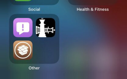 iOS 14 vừa mới ra mắt đã bị bẻ khóa