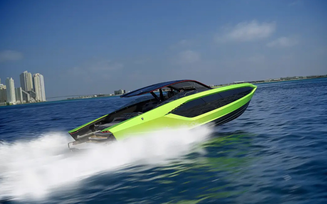 Lamborghini thiết kế du thuyền trông như siêu xe, giá 3,4 triệu USD