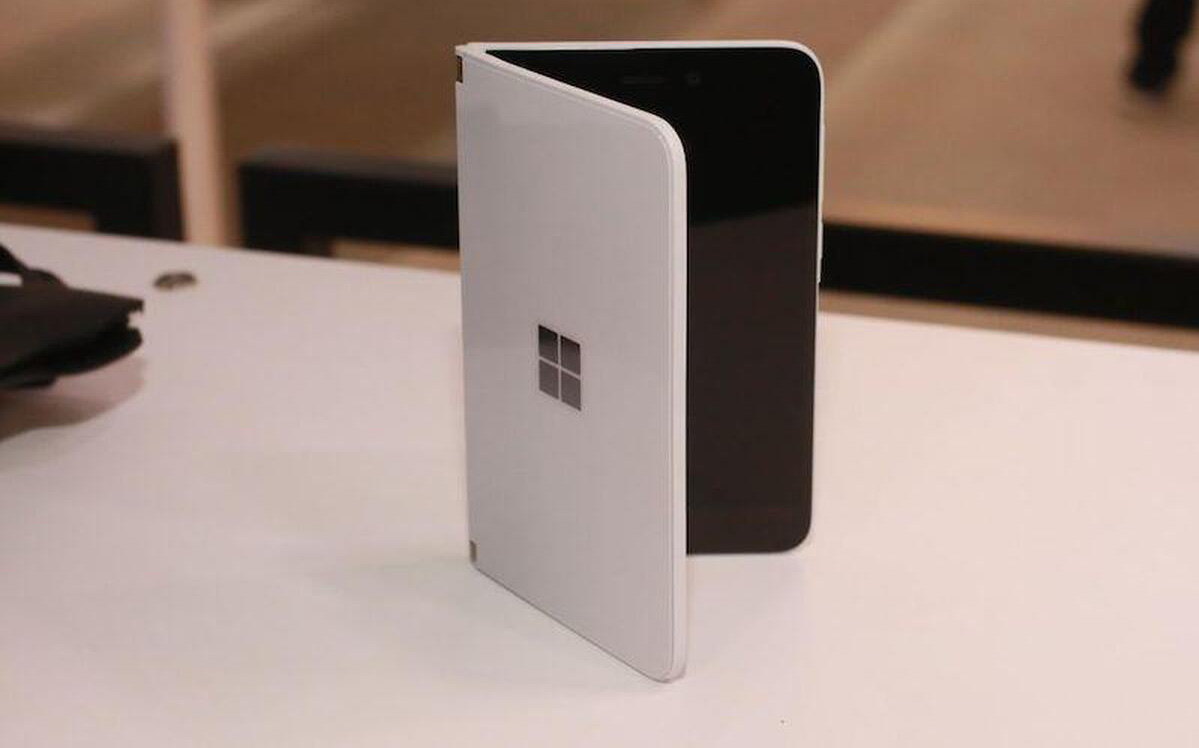 Đặt giá 1400 USD cho Surface Duo, thì ra Microsoft muốn chọn lấy thất bại?