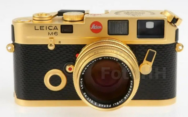 Ngắm Leica M6 bản mạ vàng siêu hiếm, giá lên tới gần 30 ngàn USD của hoàng gia Brunei