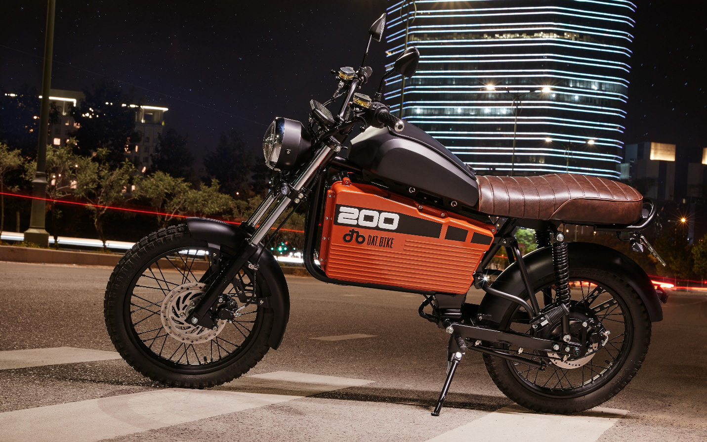 Dat Bike ra mắt xe máy điện thế hệ 2: Động cơ mạnh 6.000W cùng nhiều công nghệ hiện đại