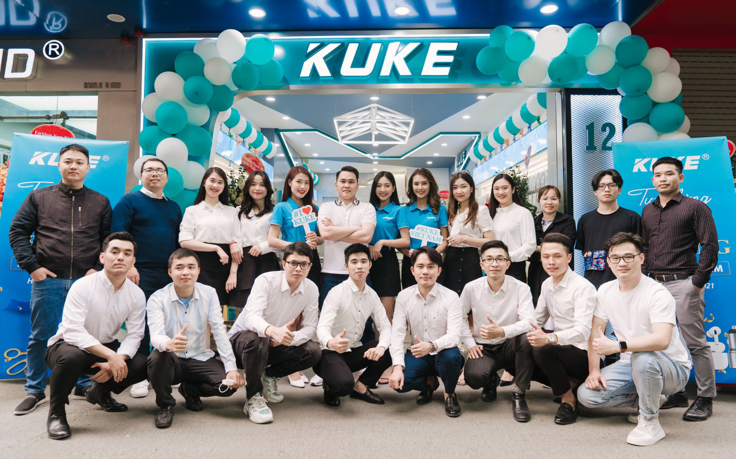 Khai trương Showroom phụ kiện điện thoại KUKE chính thức tại Hà Nội