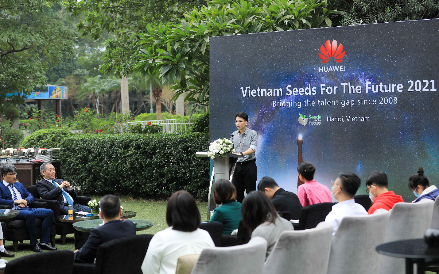 Huawei đã tìm kiếm và tôi luyện nhân tài ở Việt Nam như thế nào?