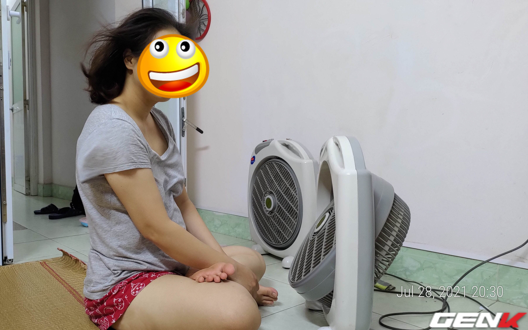 Quạt điện chạy lờ đờ, đã lau dầu mà không hiệu quả? Dùng kiến thức vật lý cấp III để chữa mà chỉ tốn có 8K thôi nhé!
