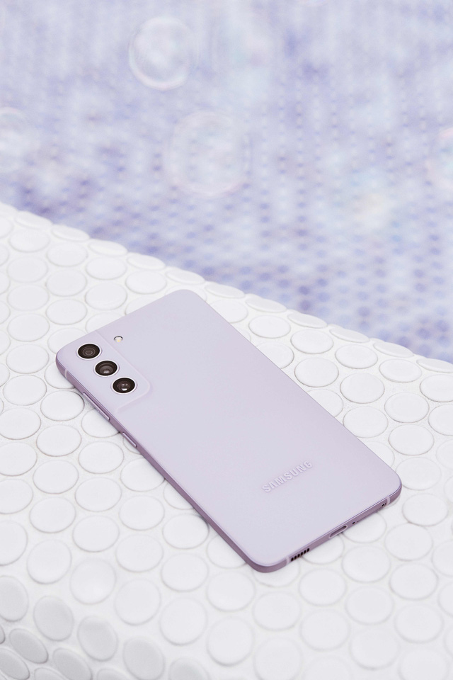 Cho dù “người ấy” là Fan cứng công nghệ hay Fan cứng âm nhạc, Galaxy S21 FE luôn là lựa chọn số 1 cho món quà Valentine ý nghĩa - Ảnh 1.