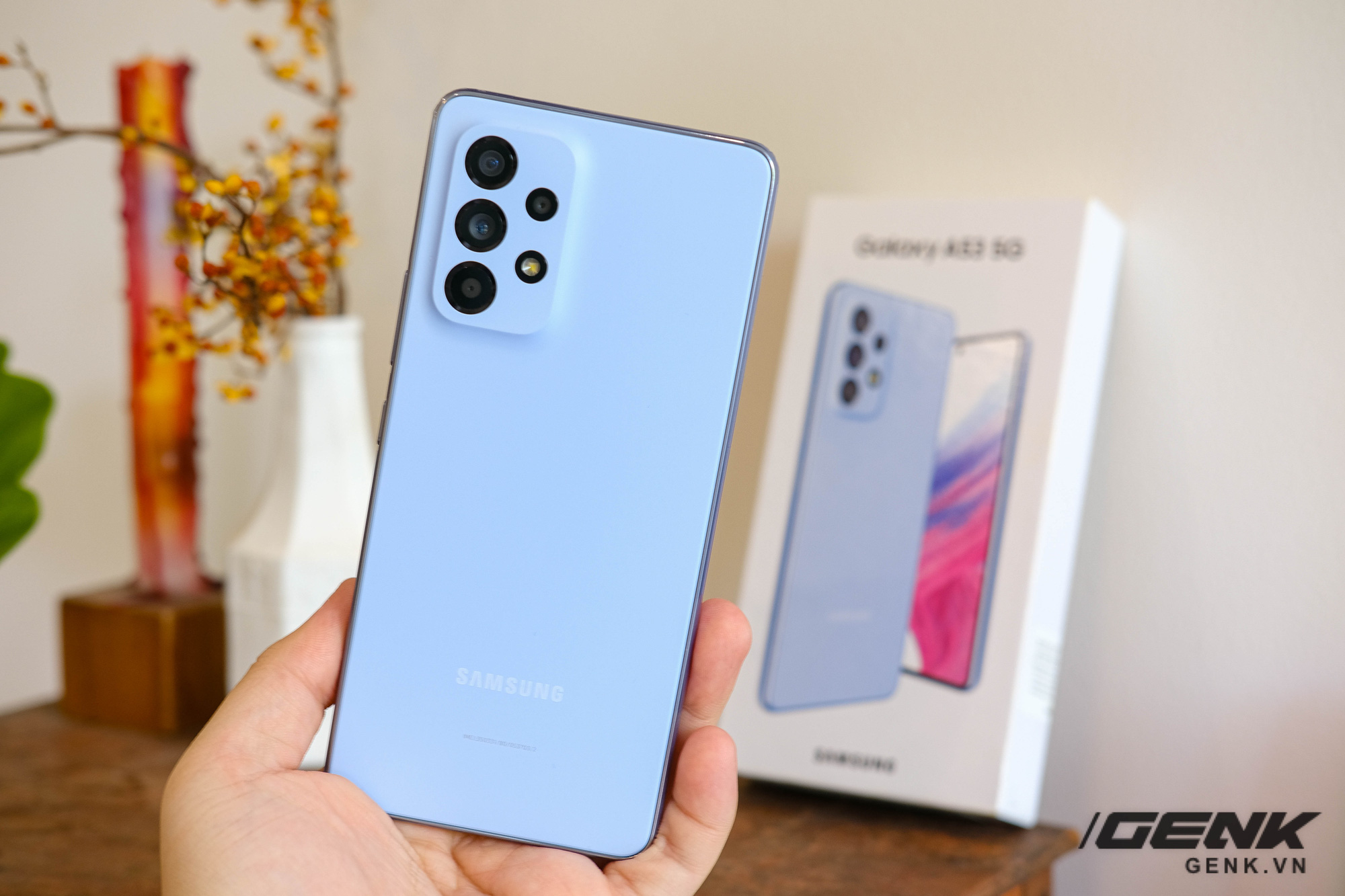 Ấn tượng đầu tiên về Galaxy A53 5G: thiết kế màu trendy, màn hình rất đẹp,  là dòng A đầu tiên trang bị chip 5nm