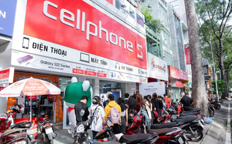 Xiaomi 12 Series mở bán trên toàn quốc, siêu phẩm đã đến tay người tiêu dùng