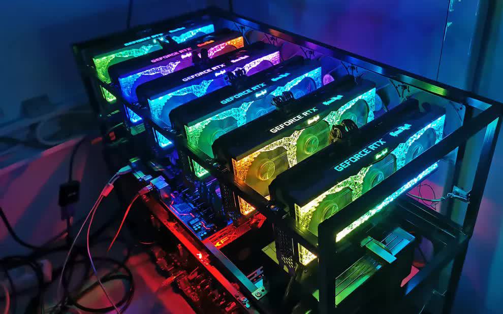 Giá card đồ họa cũ giảm tới 50% khi các công ty khai thác tiền điện tử bán tháo GPU