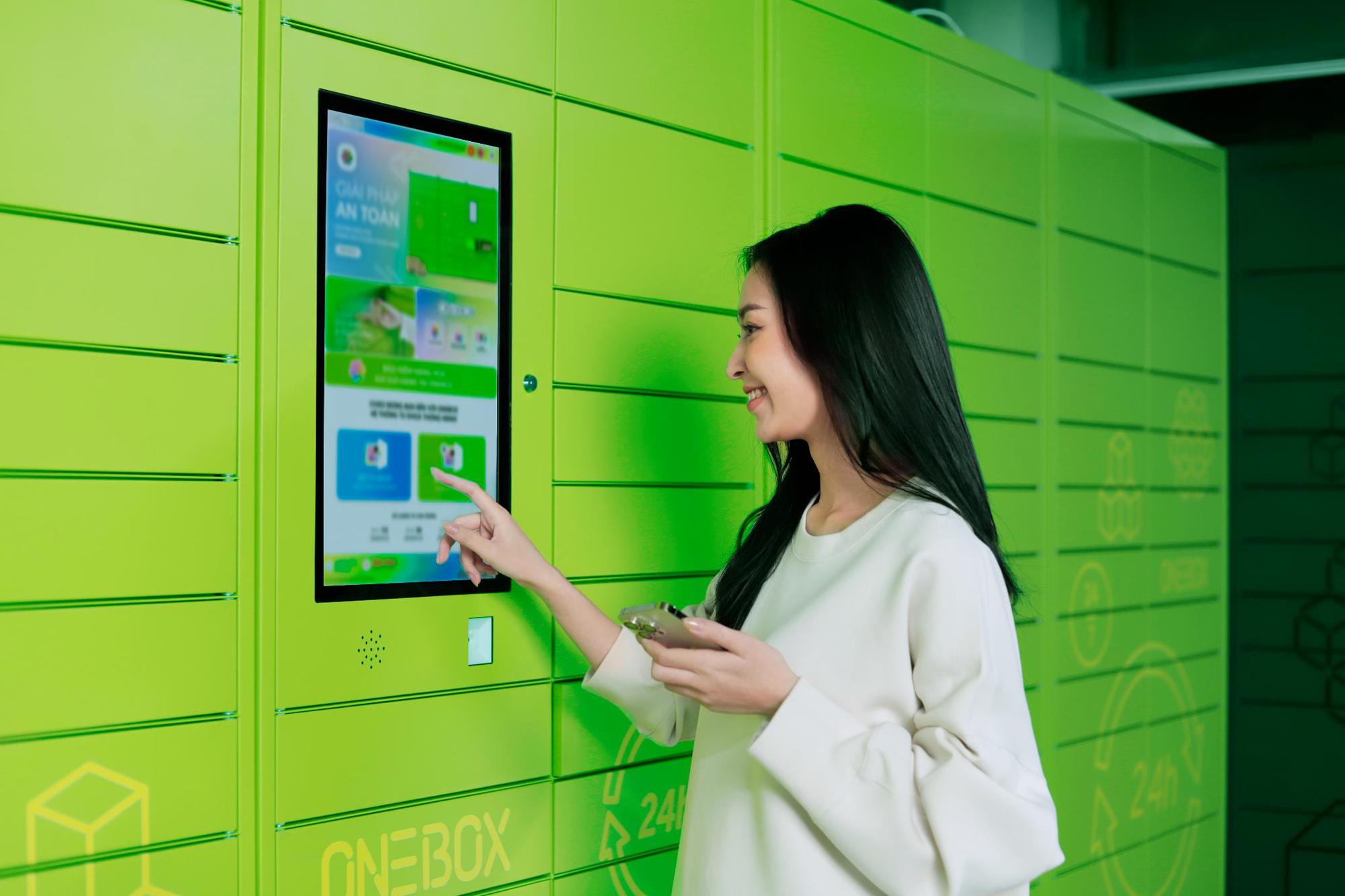 Khám phá chiếc tủ công nghệ chuyên làm trợ lý nhận ship cho các tín đồ shopping online - Ảnh 4.