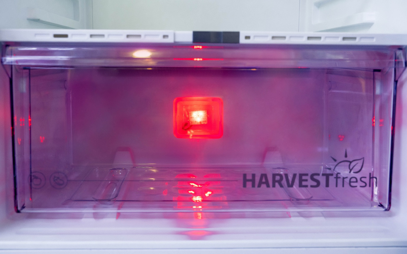 Có gì đặc biệt trong chiếc tủ lạnh sở hữu công nghệ ánh sáng vi chất?