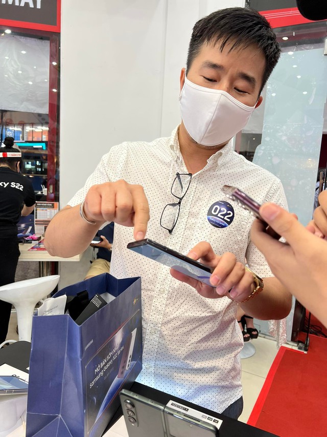 Galaxy S22 series chính thức mở bán tại Việt Nam, số lượng đơn đặt hàng tăng hơn nhiều so với thế hệ trước - Ảnh 5.