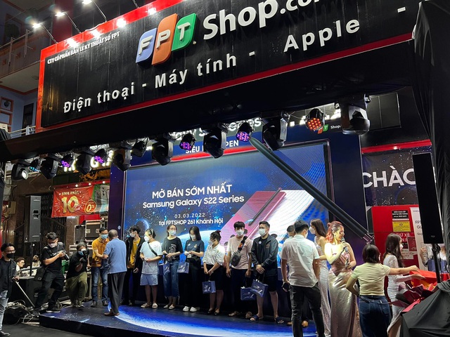 Galaxy S22 series chính thức mở bán tại Việt Nam, số lượng đơn đặt hàng tăng hơn nhiều so với thế hệ trước - Ảnh 3.