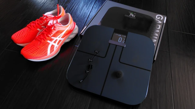 Garmin ra mắt vòng đeo tay vívosmart 5 và cân thông minh Index S2, giá từ 3.69 triệu đồng - Ảnh 2. Garmin ra mắt vòng đeo tay vívosmart 5 và cân thông minh Index S2, giá từ 3.69 triệu đồng - Ảnh 2.
