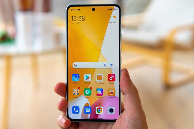 Ảnh thực tế Xiaomi 12 Lite: Smartphone tầm trung đẹp nhất của Xiaomi - Ảnh 8. Ảnh kèo nhà cái w88 trung đẹp nhất của Xiaomi - Ảnh 8.
