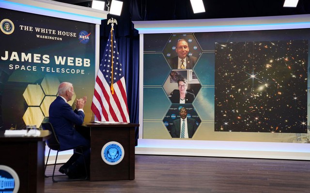 Tổng thống Joe Biden &quot;khoe&quot; bức ảnh sâu nhất về vũ trụ của kính Webb sau gần 1 năm hoạt động! - Ảnh 1.