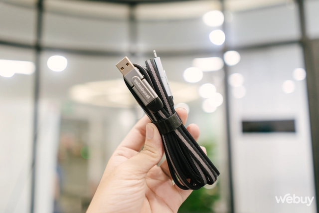 Sợi dây sạc này có thể &quot;gồng gánh&quot; tất cả thiết bị từ Android, iPhone tới laptop, hoàn thiện tốt mà giá cũng không quá cao - Ảnh 3.