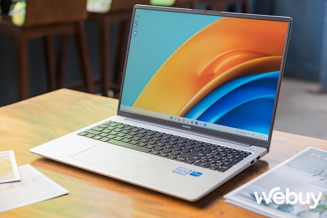 Đánh giá Huawei MateBook D 16: Màn hình 16 inch, Core i5 H-Series liệu có mang đến sự khác biệt - Ảnh 7. Đánh giá Huawei MateBook D 16: Màn hình 16 inch, Core i5 H-Series liệu có mang đến sự khác biệt - Ảnh 7.