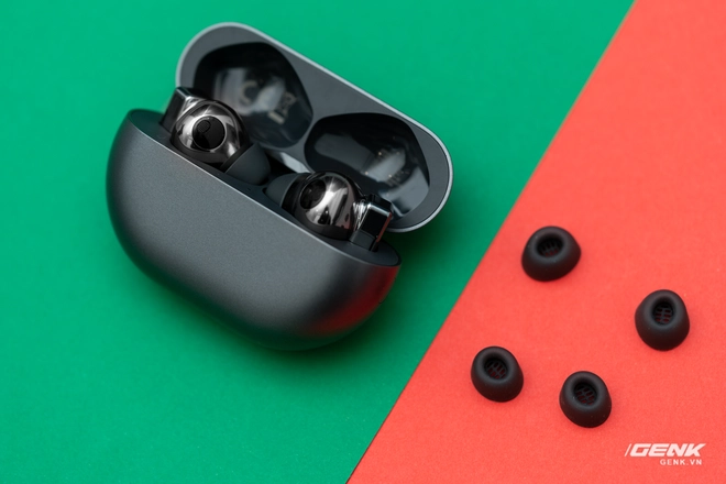 So sánh Huawei FreeBuds Pro, Apple AirPods Pro và Samsung Galaxy Buds Live: Mỗi người một vẻ - Ảnh 22.