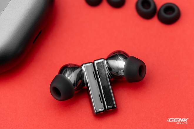 So sánh Huawei FreeBuds Pro, Apple AirPods Pro và Samsung Galaxy Buds Live: Mỗi người một vẻ - Ảnh 9.