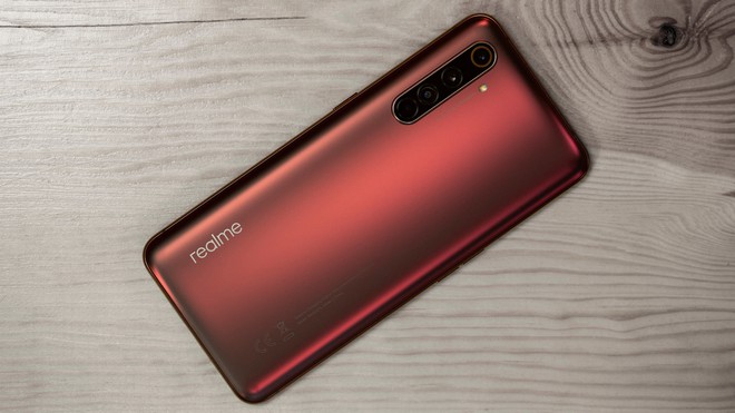 Realme X50 Pro ra mắt: Có chip Snapdragon 865, có RAM 12GB, có 5G, có sạc nhanh 65W, mà giá chỉ 600 USD - Ảnh 2.