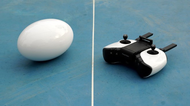 Quả trứng này là một trong những con drone “khủng” nhất bạn có thể mua với giá dưới 1.200 USD - Ảnh 1.