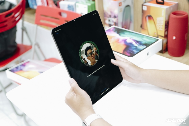 iPad Pro 2020 về VN: Giá từ 26.9 triệu, chênh 8 triệu so với giá gốc - Ảnh 3.