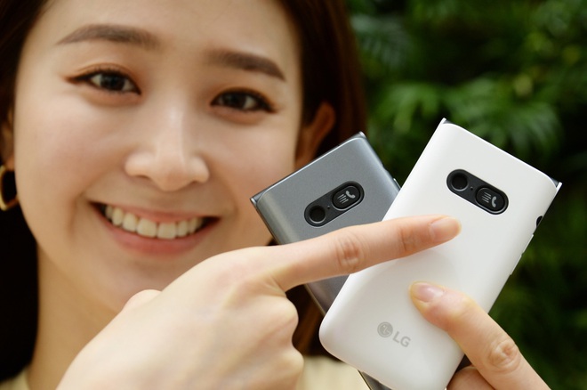 2020 rồi nhưng LG vẫn ra mắt điện thoại nắp gập chạy Android, giá 3.2 triệu đồng - Ảnh 2.