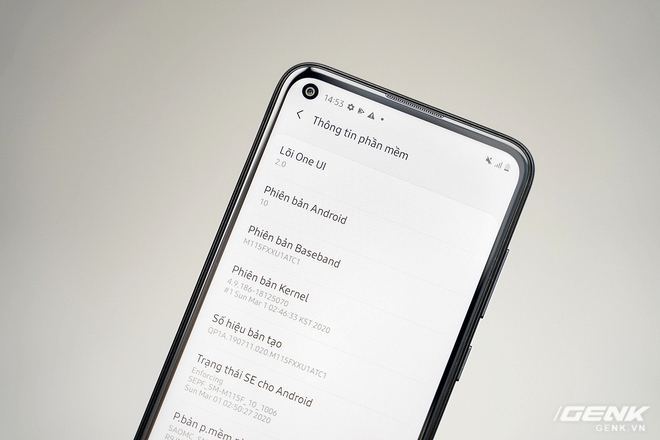 Trên tay Galaxy M11: Giá hơn 3 triệu mà đã có màn hình đục lỗ xịn sò, 3 camera chính, pin 5000mAh sạc nhanh 15W và chip Snapdragon 450 - Ảnh 8.