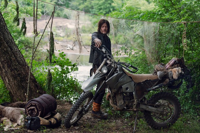 “Daryl” Norman Reedus lý giải vì sao The Walking Dead vẫn “sống thọ” sau 10 năm phát sóng  - Ảnh 2.