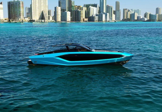 Lamborghini thiết kế du thuyền trông như siêu xe, giá 3,4 triệu USD - Ảnh 3.