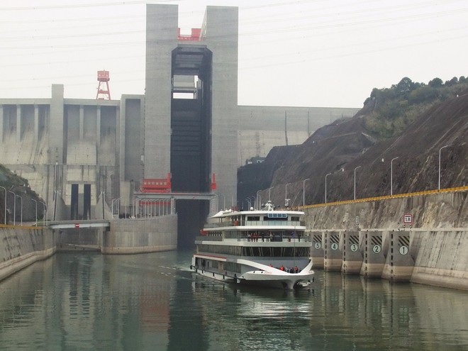Kỳ quan trong kỳ quan: thang máy tải trọng 3.000 tấn nằm bên trong đập Tam Hiệp - Ảnh 1.