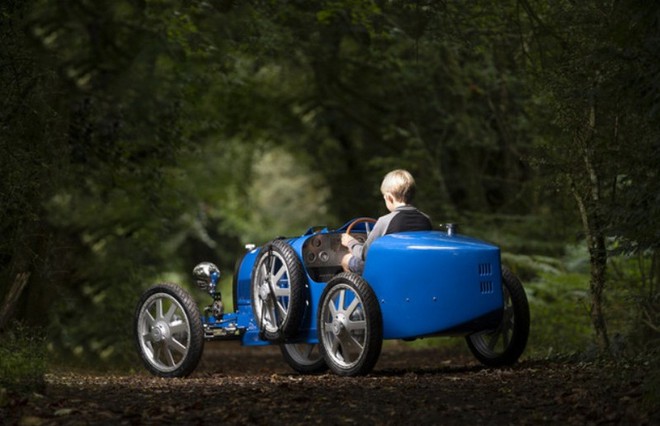 Bạn có thể mua chiếc xe điện Bugatti trị giá 35 ngàn USD này cho con bạn - Ảnh 3.