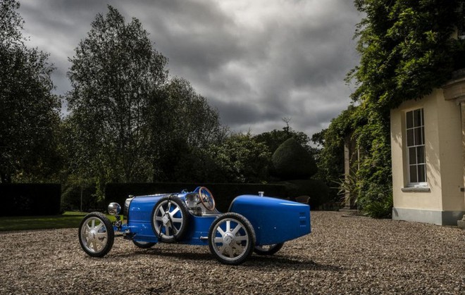 Bạn có thể mua chiếc xe điện Bugatti trị giá 35 ngàn USD này cho con bạn - Ảnh 4.
