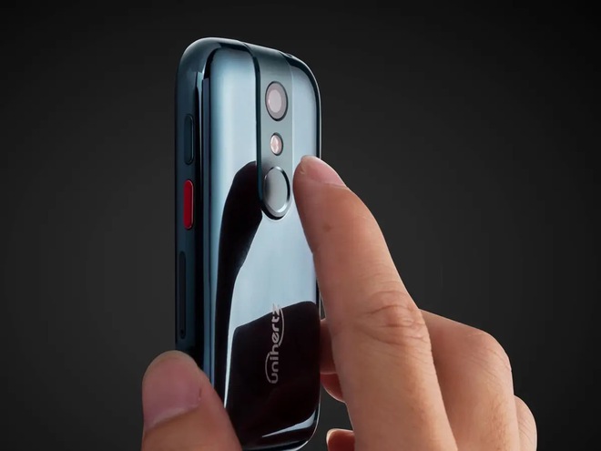 Chiếc smartphone nhỏ xíu như thẻ tín dụng này có màn hình 3-inch, chạy Android 10 và giá chỉ 200 USD - Ảnh 11.