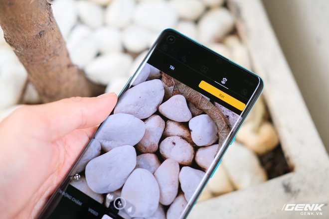 Cận cảnh OnePlus 8 Pro 5G: Thiết kế đẹp, trang bị Snapdragon 865, màn hình 120Hz chạy cùng độ phân giải QHD , camera có filter Photochrom rất hay - Ảnh 13.