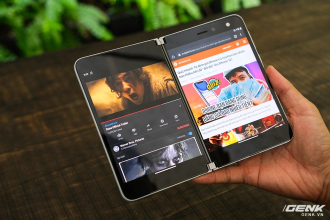Trên tay Microsoft Surface Duo: Cứ tưởng to nhưng hóa ra lại rất nhỏ gọn, thiết kế liên tưởng đến kim từ điển thời cắp sách đến trường - Ảnh 15.