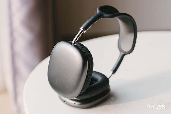 So găng Apple AirPods Max và Sony WH-1000Xm4: Tưởng giống nhau nhưng lại quá khác biệt - Ảnh 14.