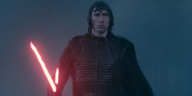 Lý do tại sao Kylo Ren vẫn sử dụng thanh lightsaber lỏng lẻo như sắp rụng ra đến nơi - Ảnh 1.