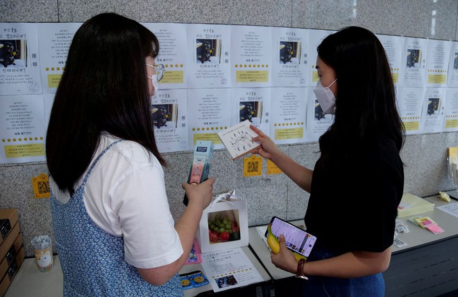 Hàn Quốc: Đại học lắp bồn cầu biến chất thải thành năng lượng sạch, còn tặng tiền ảo để mua đồ căng tin - Ảnh 2.