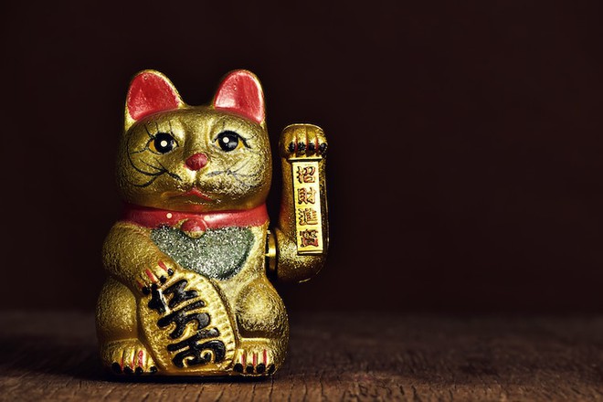 Maneki-Neko là gì? Hãy khám phá nguồn gốc hấp dẫn của chú mèo may mắn đến từ Nhật Bản - Ảnh 3.